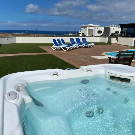 Berna With Sea View Playa Blanca (Lanzarote)