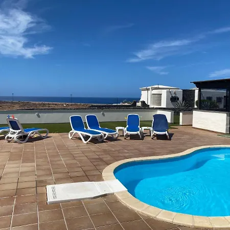 Berna With Sea View